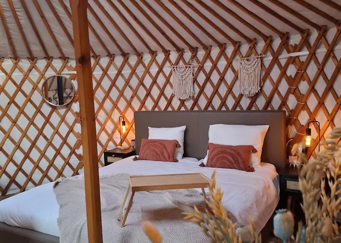 Yurt 2-4P